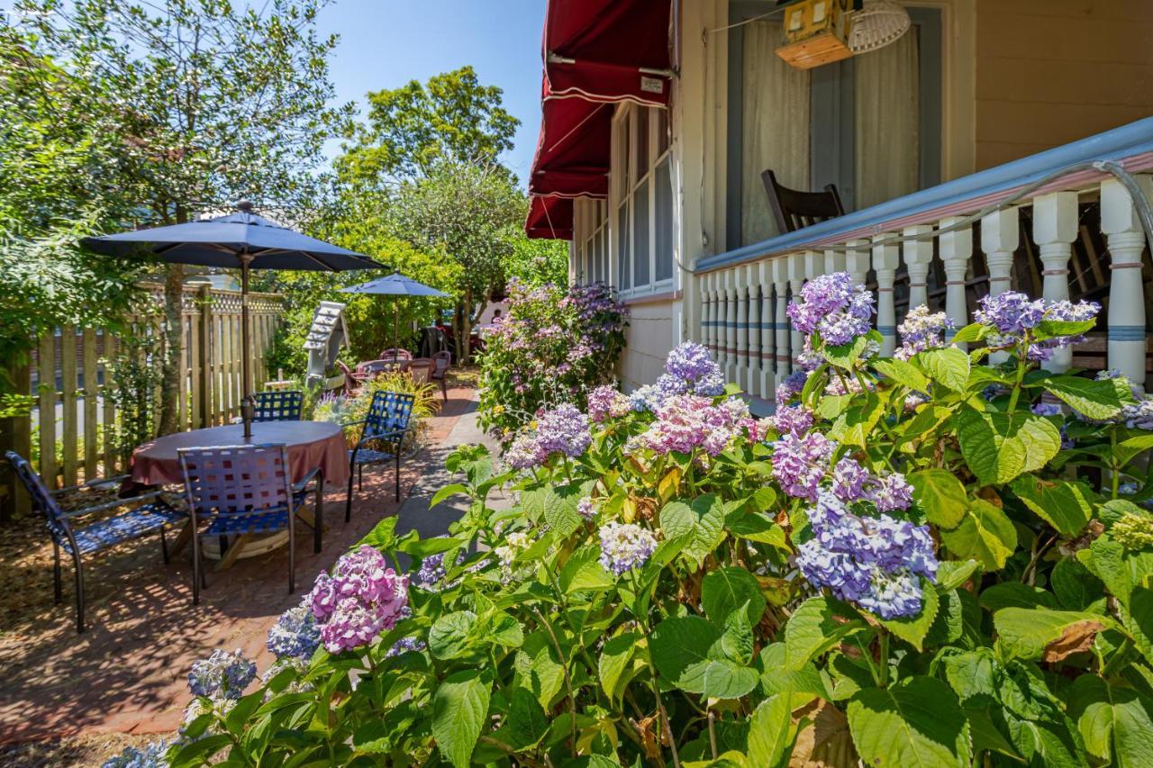 Antoinette'S Apartments & Suites Кейп Мей Екстериор снимка
