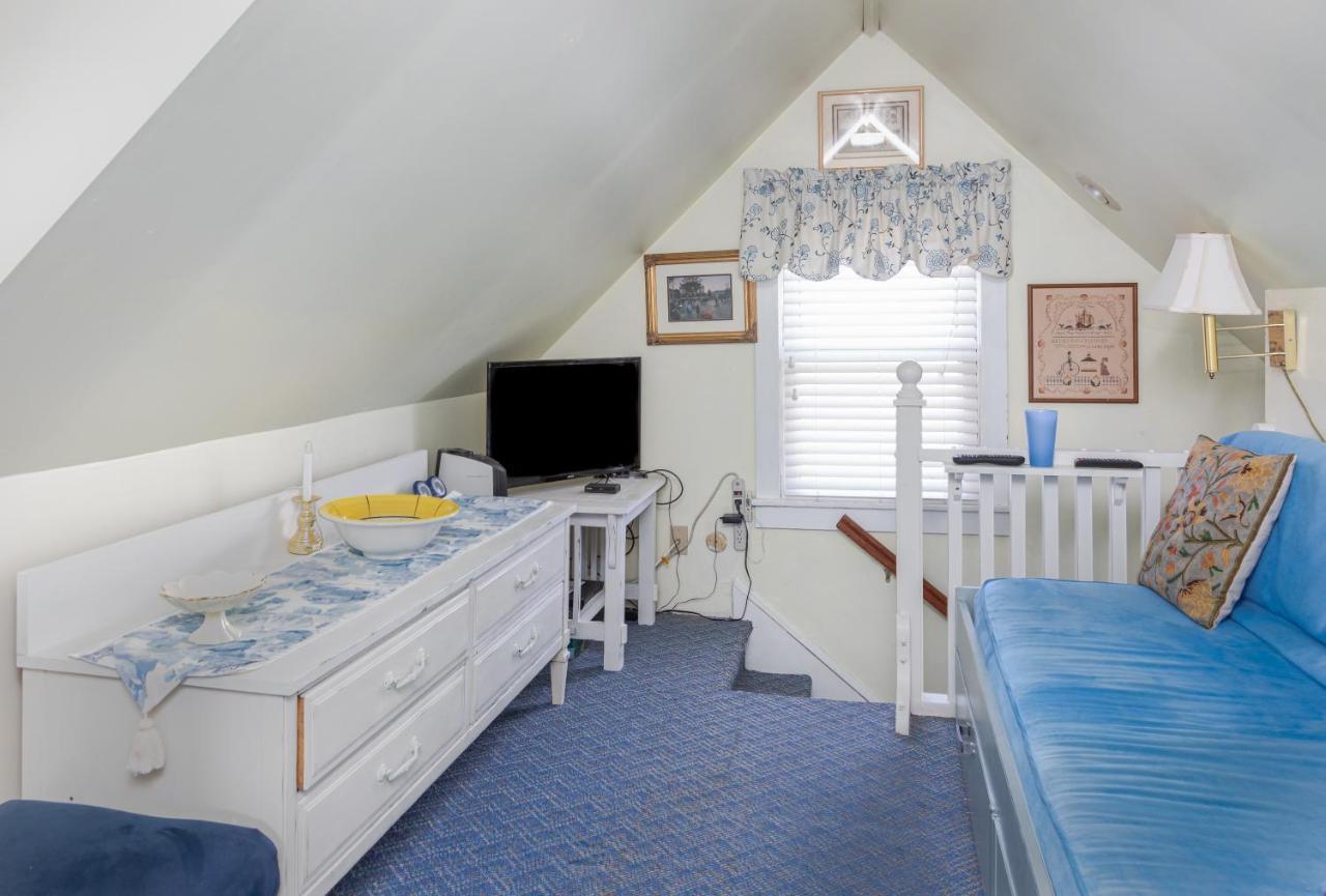 Antoinette'S Apartments & Suites Кейп Мей Екстериор снимка