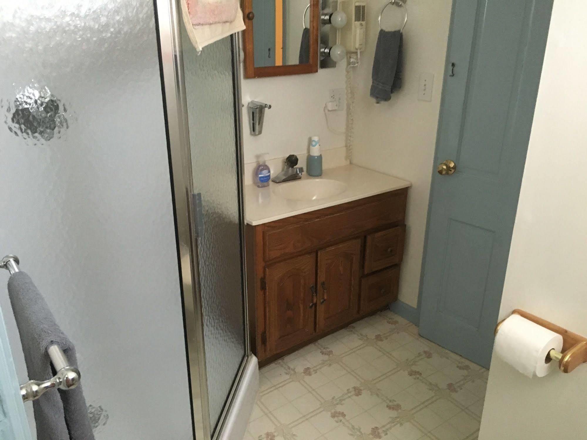 Antoinette'S Apartments & Suites Кейп Мей Екстериор снимка